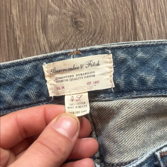 Abercrombie & Fitch Light Blue Flare Jeans - Picture 4 of 6